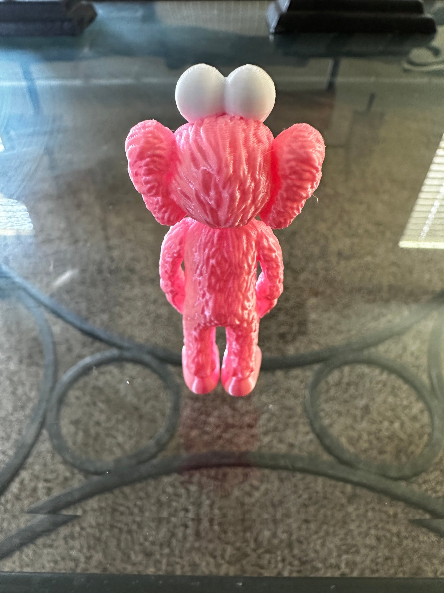 Kaws mini figure